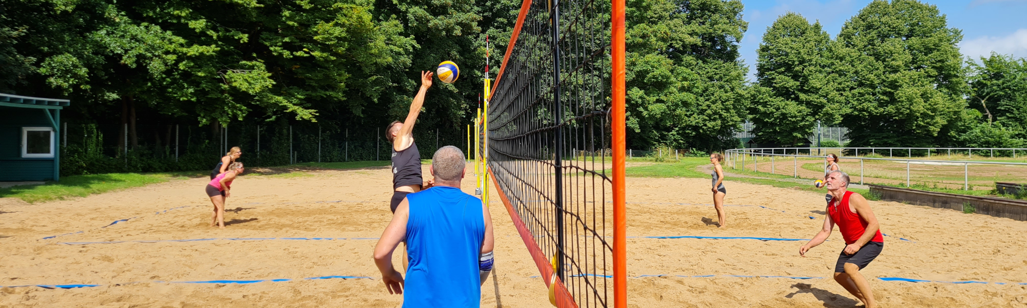 Beachvolleyball im Bürgerpark